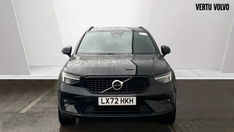 Volvo XC40 2.0 B3P Plus Dark 5dr Auto Petrol Estate